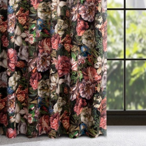 Závěs Peony,  velvet, potisk s 3D efektem, multifunkční řasící páska, velikost 140x270cm, lze zkrátit