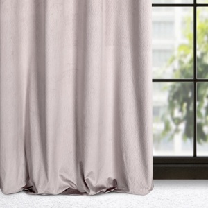 Lili - efektní velvetové závěsy s vlnovým vzorem v látce,  pudrová růžová barva, na kroužcích, velikost 140x250cm, lze zkrátit