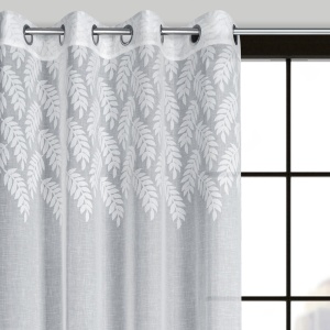 Záclona Anet na kroužcích,  bílá hustší etamína s žakárovým vzorem listů,  velikost 140x250cm, lze zkrátit