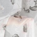 382871 záclona Bessy růžové nitky detail2.webp