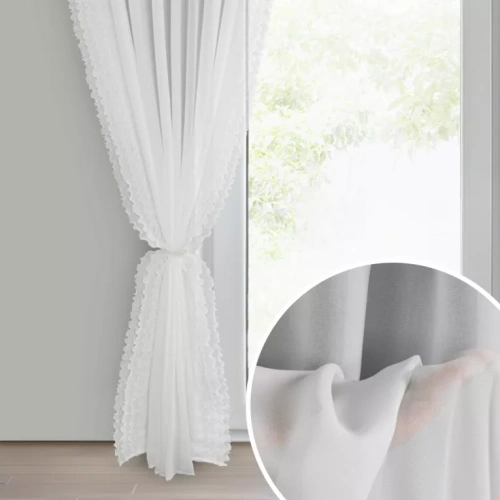 458237 zaclona Luisa nahled.webp