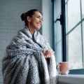 454816 deka Koala tmavě modrá melanž pohled2.webp