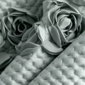 481470 přehoz Roses mátová  detail2.webp