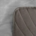 481197 přehoz Luis10 velur stříbrný  detail.webp