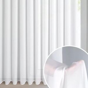 Záclona Debra, bílý matný šifón, řasící páska a tunýlek,  šíře 300cm, výška 270cm, možnost zkrácení