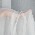 392243 záclona F3517 batist šití na míru bílá detail.webp