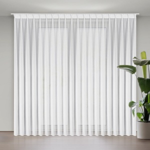 Ruby  - záclona s háčky Flex pro stropní kolejnice. bílá hustší látka šifón,  velikost 230x270cm po nařasení, výšku lze zkrátit