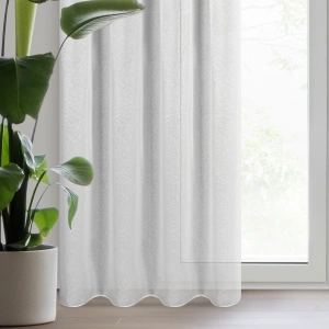 Záclona Tulsa, záclonovina s jemným vzorem lístků, bílá, řasící páska a tunýlek, šíře 140cm, výška 270cm, možnost zkrácení výšky