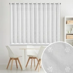 Záclona Christmas F20 krátká,  bílý voál, dolní část výšivka stříbrné sněhové vločky, velikost  350x145cm, zavěšení do průvlaků