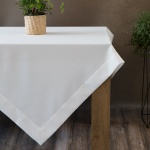 Elegantní ubrus  Aleksa bílý,  140x240cm, dárkové balení